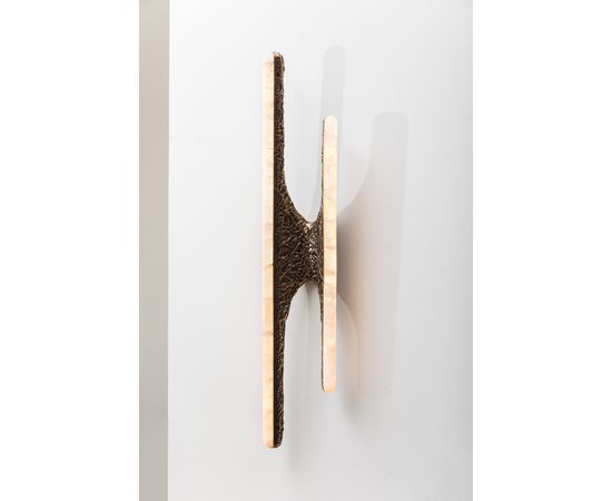 Настенный светильник Markus Haase Sculptural Sconce in Textured Bronze and Onyx, фото 7